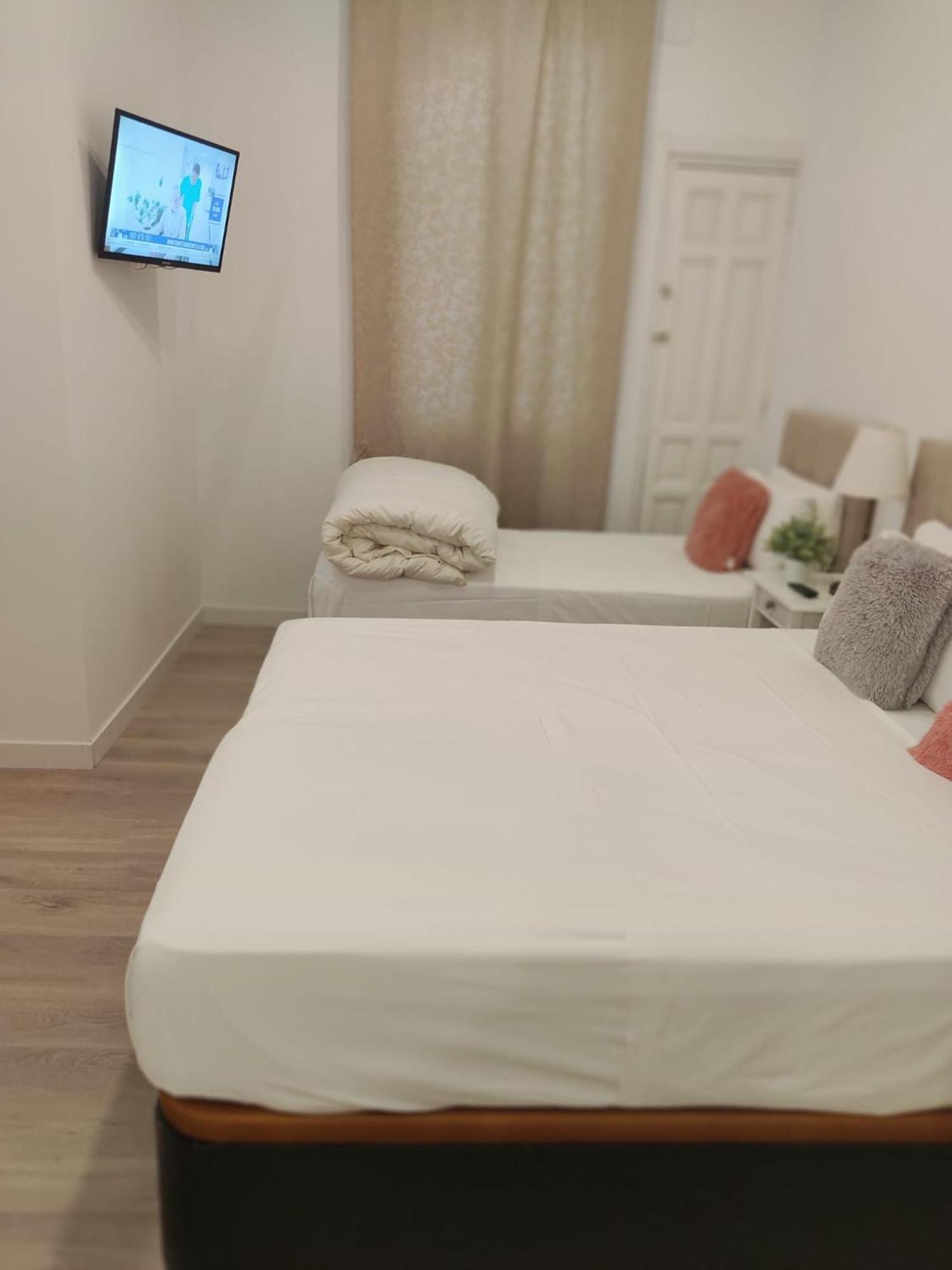 Hotel Grand Via House à Madrid Extérieur photo