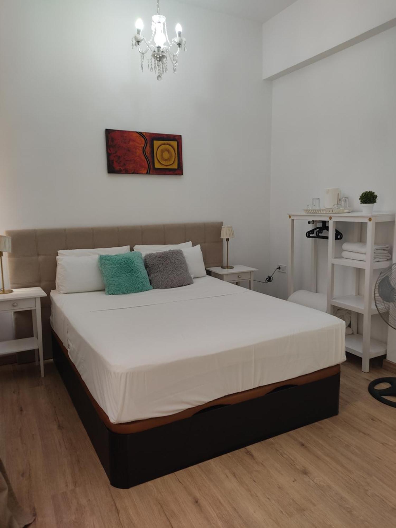 Hotel Grand Via House à Madrid Extérieur photo