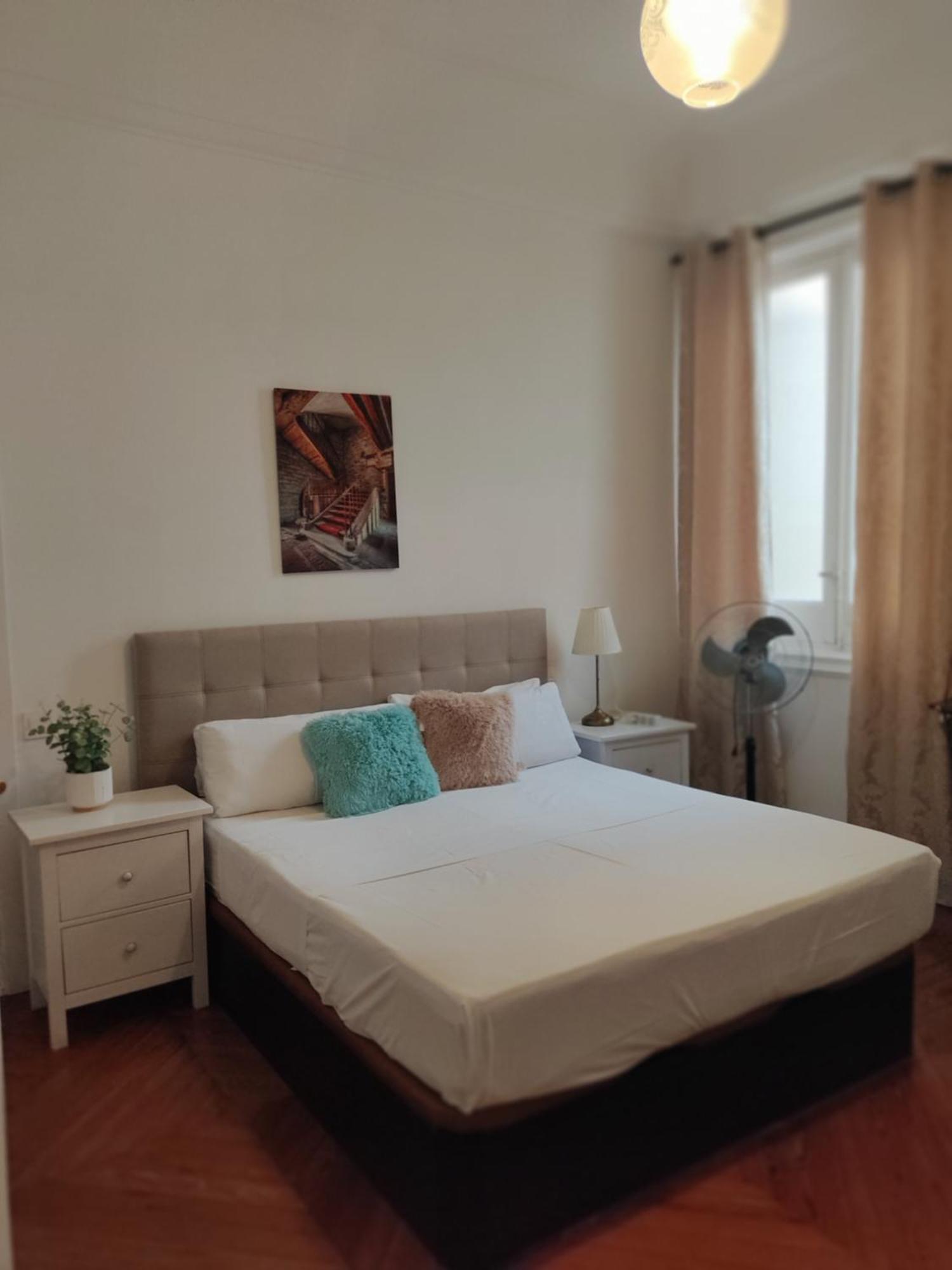 Hotel Grand Via House à Madrid Extérieur photo