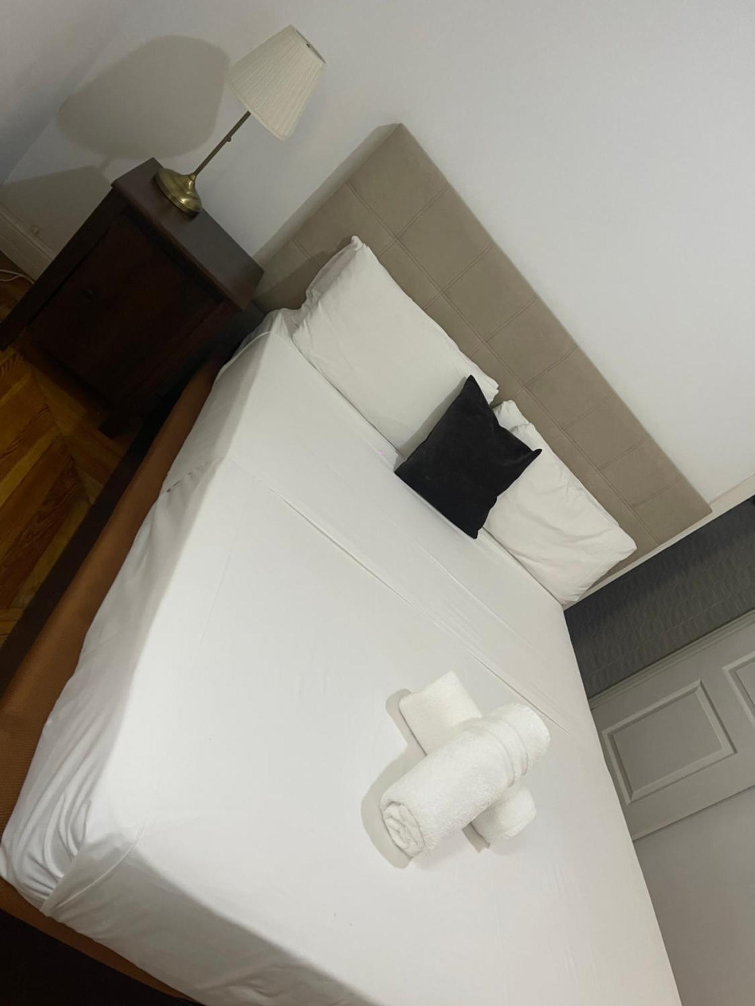 Hotel Grand Via House à Madrid Extérieur photo