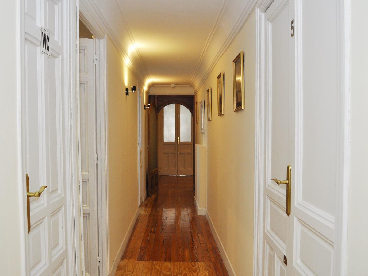 Hotel Grand Via House à Madrid Extérieur photo